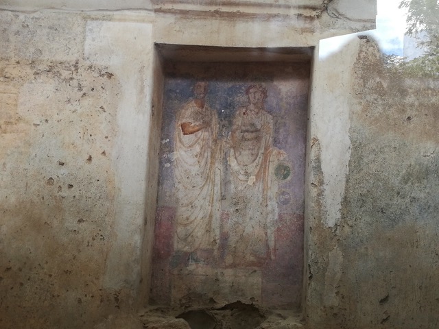 From Roman grave chamber, Mérida. Photo © snobb.net